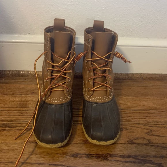 LL Bean Duck Boots (size 8 worn once) - Picture 1 of 8